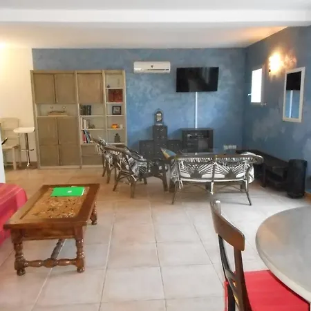 Apartment Independant Avec Jardin