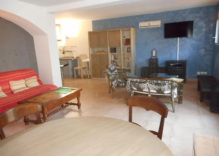 Apartman Independant Avec Jardin *